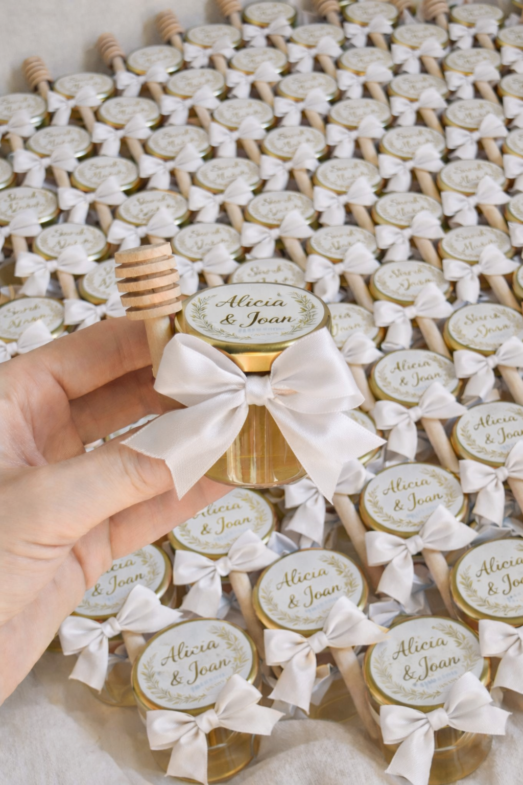 Pot de miel personnalisé –  écriture relief OR - cadeaux invités 42ml